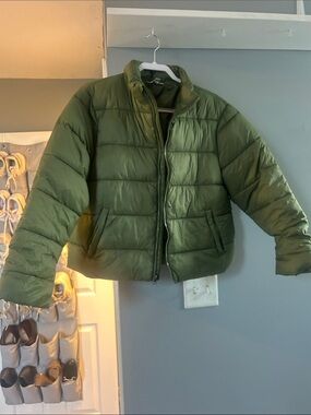 Time and Tru Olive Green Puffer Jacket